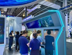 2025世界人工智能大会不只展现了人工智能取汽车